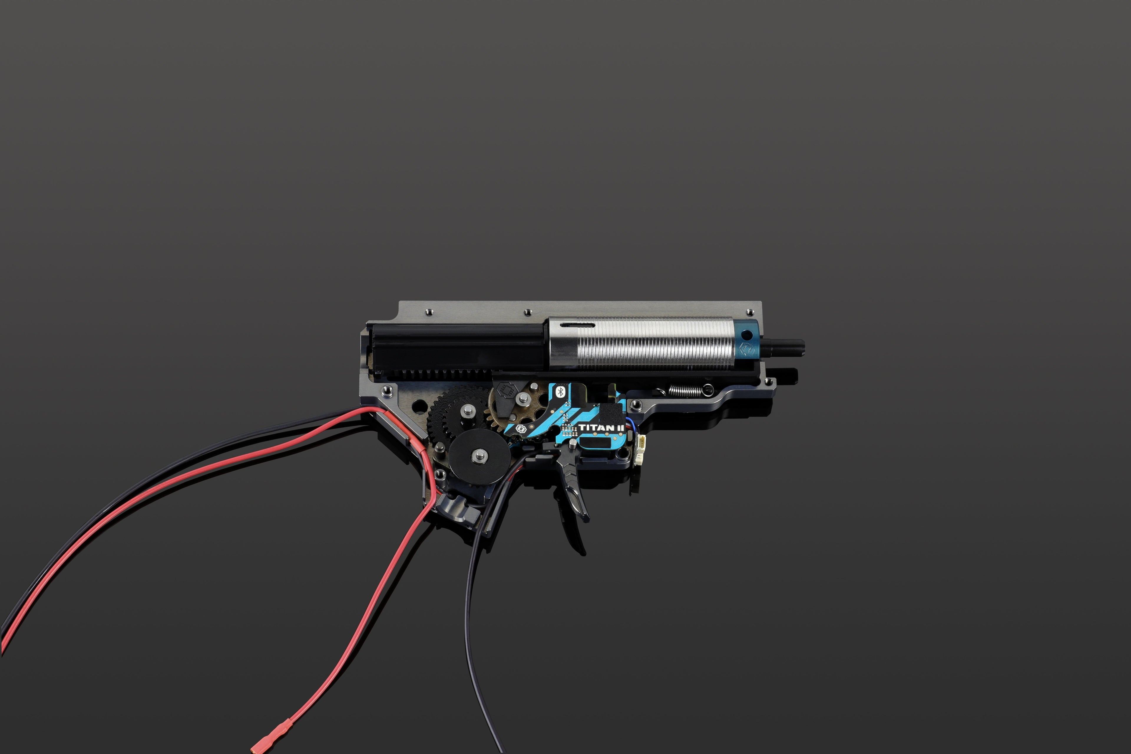 TITAN II Bluetooth® Expert for V2 GB [HPA Front Wired]